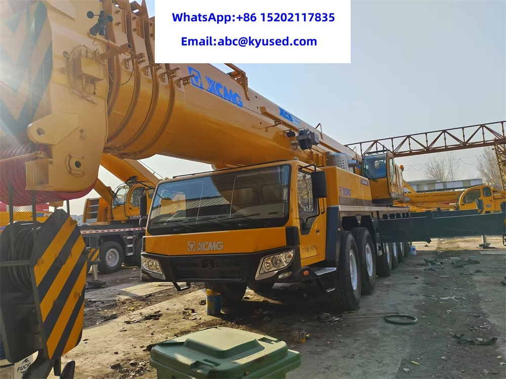 XCMG XCA300 - Мобилен кран: слика 2 XCMG XCA300 - Мобилен кран: слика 2