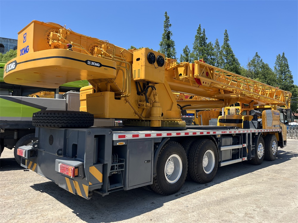 XCMG XCT55 XCT50 QY50KC QY50KA QY50K-II 25 ton 35 ton 40 ton 55 ton 50 ton 60 ton xcmg truck crane - Мобилен кран: слика 3 XCMG XCT55 XCT50 QY50KC QY50KA QY50K-II 25 ton 35 ton 40 ton 55 ton 50 ton 60 ton xcmg truck crane - Мобилен кран: слика 3
