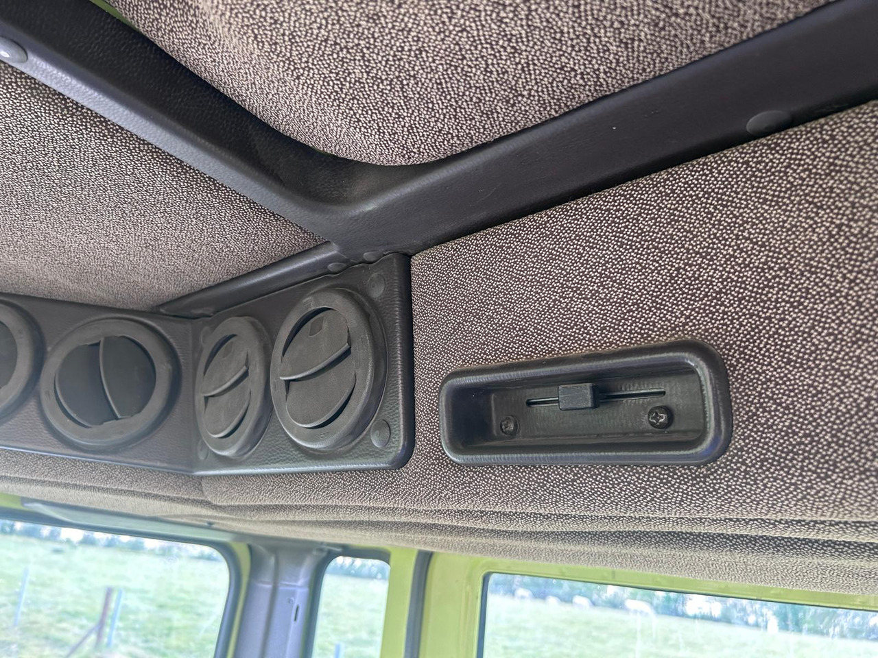 Лизинг на MERCEDES-BENZ MB-TRAC 1600 MERCEDES-BENZ MB-TRAC 1600: слика 14 Лизинг на MERCEDES-BENZ MB-TRAC 1600 MERCEDES-BENZ MB-TRAC 1600: слика 14