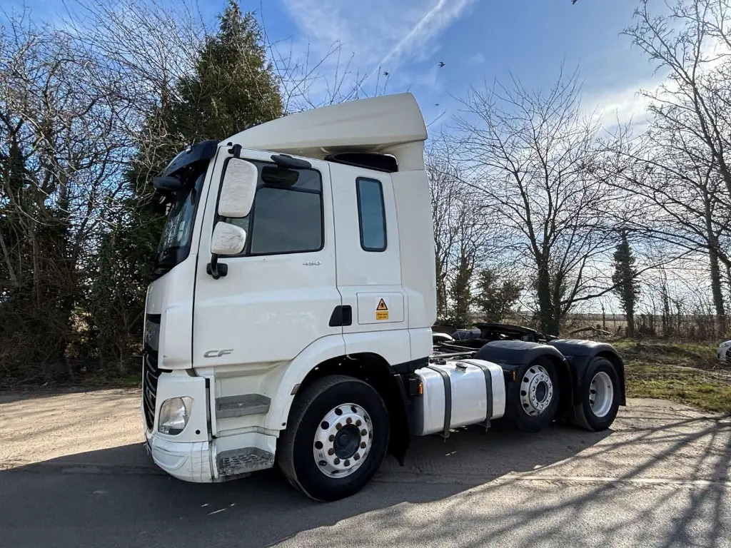 DAF CF 450 6x2 - RHD (LYP) - Камион влекач: слика 2 DAF CF 450 6x2 - RHD (LYP) - Камион влекач: слика 2