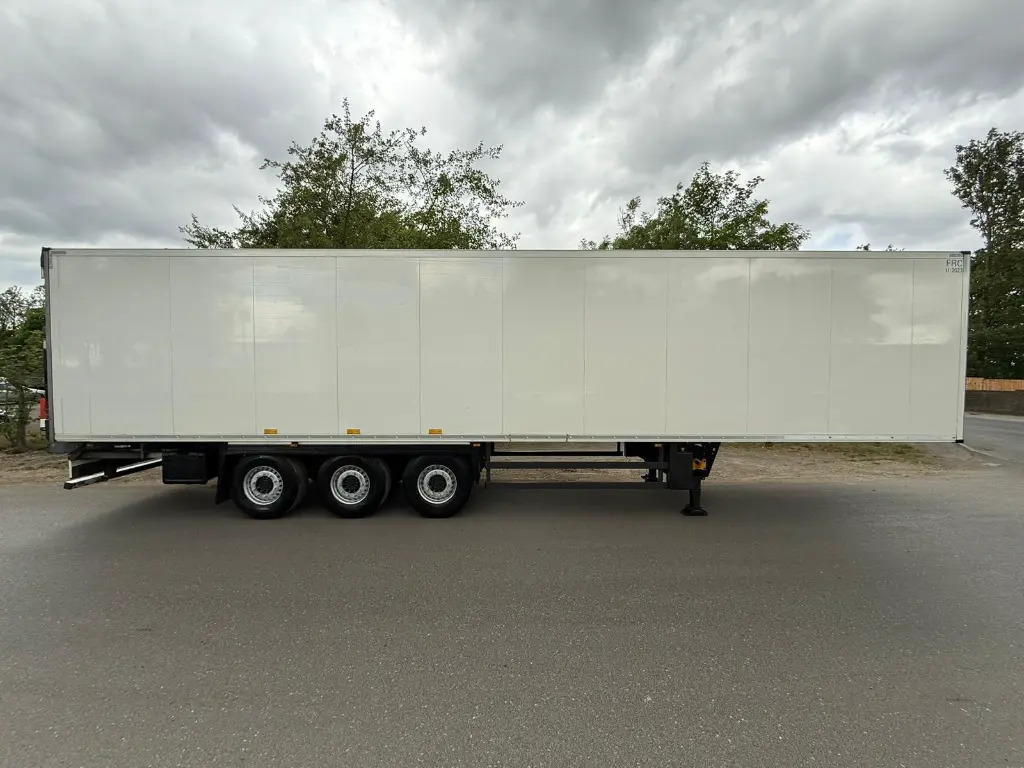 Schmitz Cargobull - Fridge Trailer - Полуприколка ладилник: слика 2 Schmitz Cargobull - Fridge Trailer - Полуприколка ладилник: слика 2