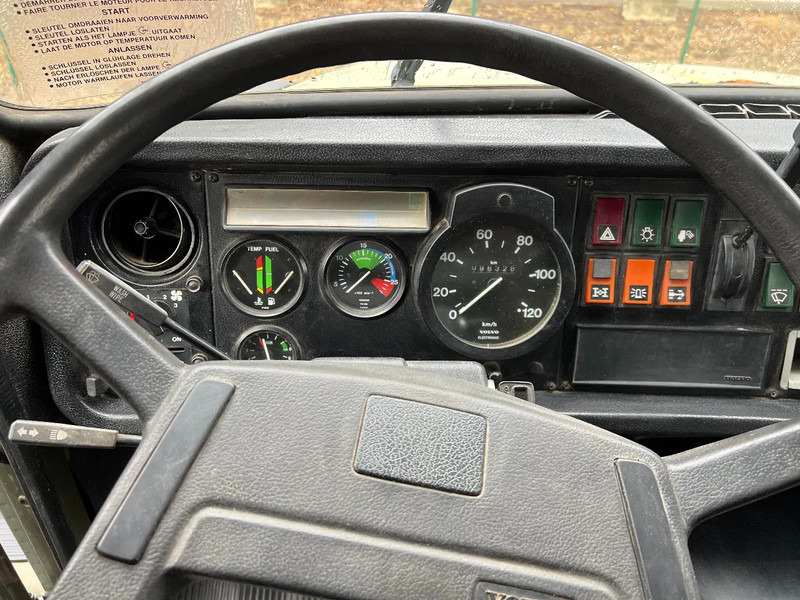 Volvo N 10 6X6 - DUMP - Камион: слика 5 Volvo N 10 6X6 - DUMP - Камион: слика 5