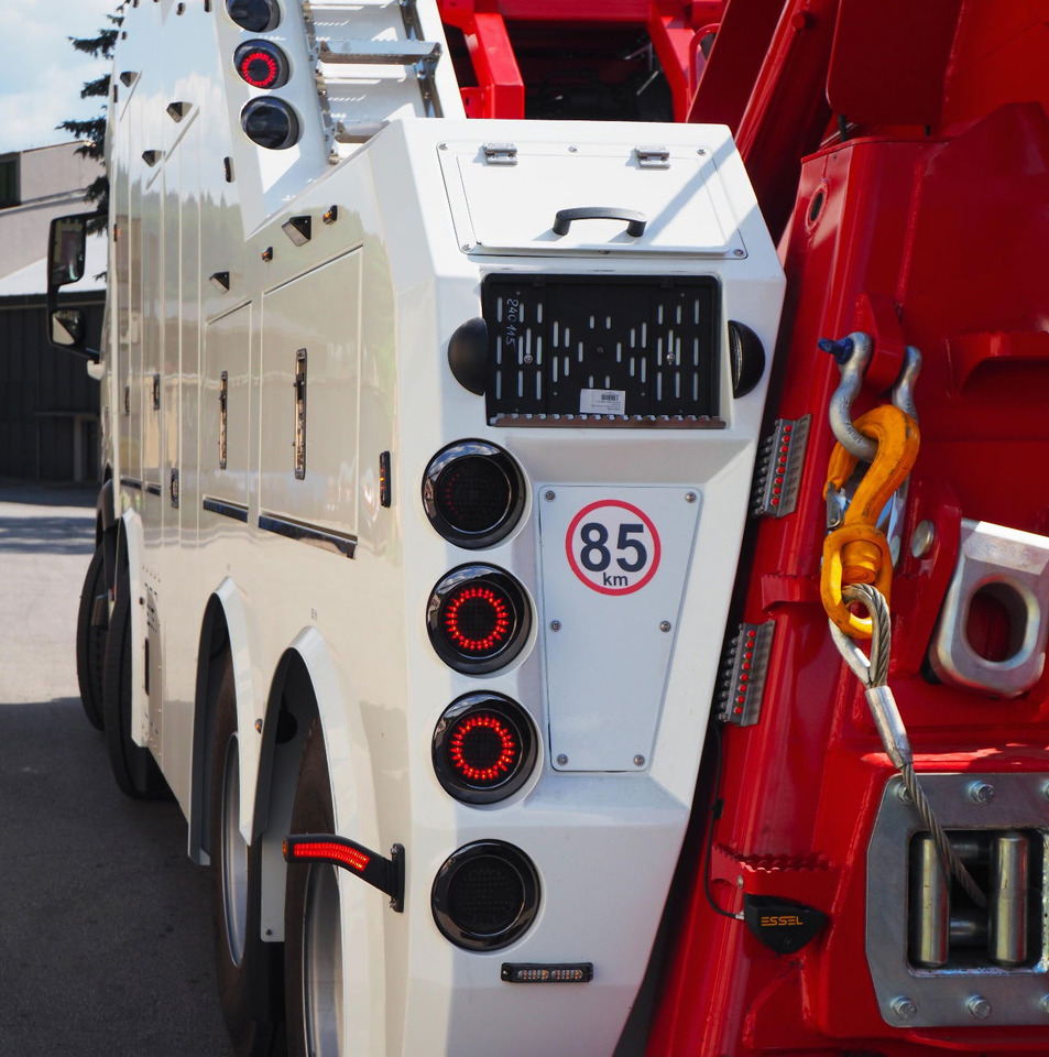 Нов Камион за влечење DAF XF 530 NEW T-REX DAF white: слика 11