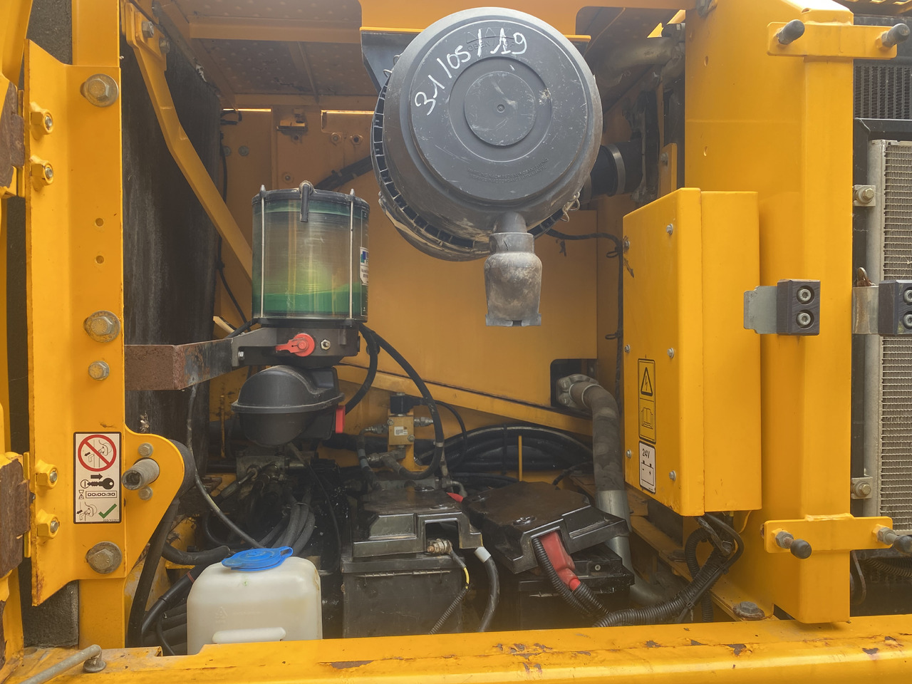 JCB JS 210 - Багер гасеничар: слика 4 JCB JS 210 - Багер гасеничар: слика 4