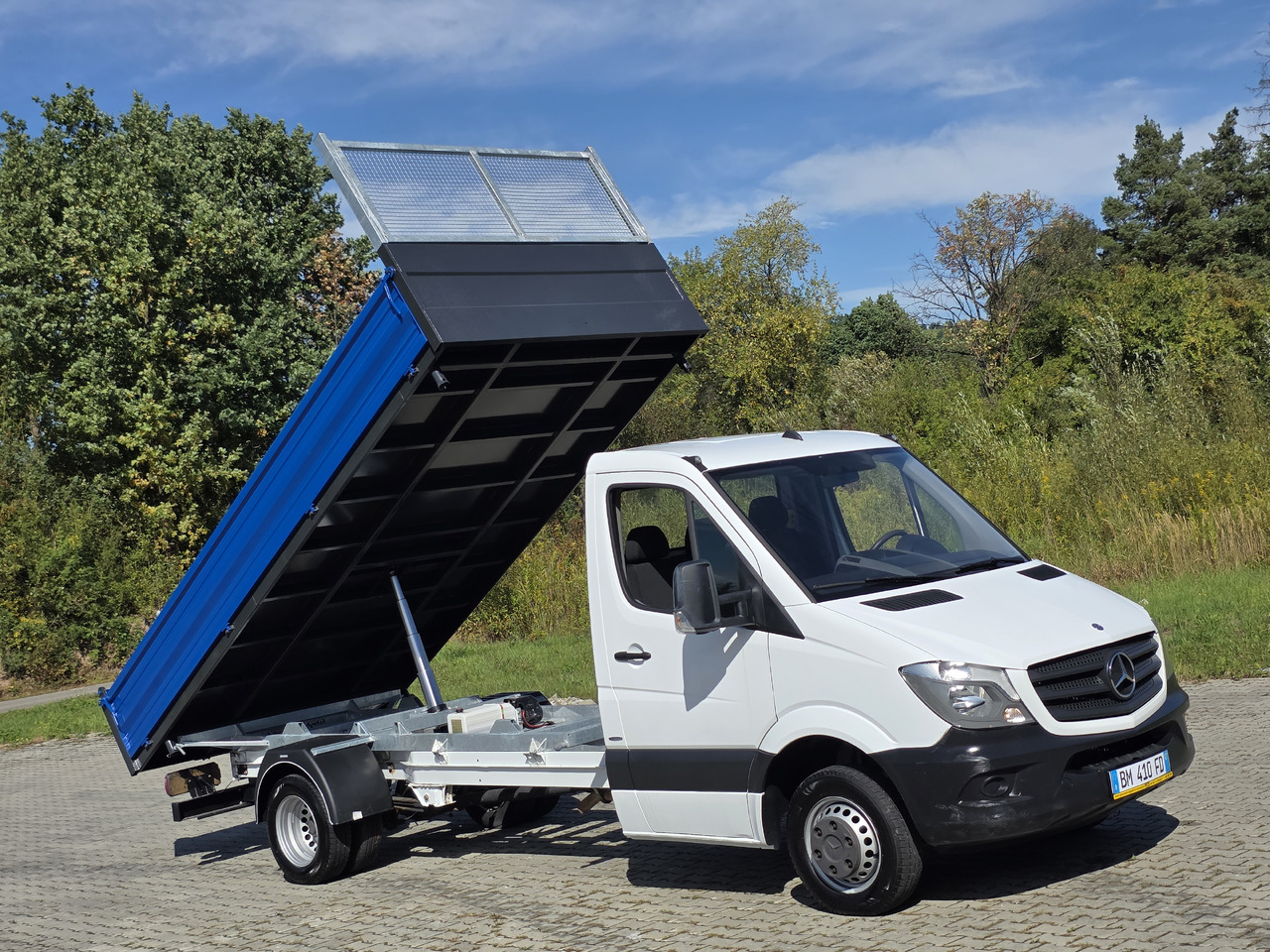 MERCEDES-BENZ Sprinter 419 CDI Wywrotka 4.50 M ! Kiper 3-Stronny ! Klima ! 3.0 CDI * 190 Km ! - Комби кипер: слика 2 MERCEDES-BENZ Sprinter 419 CDI Wywrotka 4.50 M ! Kiper 3-Stronny ! Klima ! 3.0 CDI * 190 Km ! - Комби кипер: слика 2