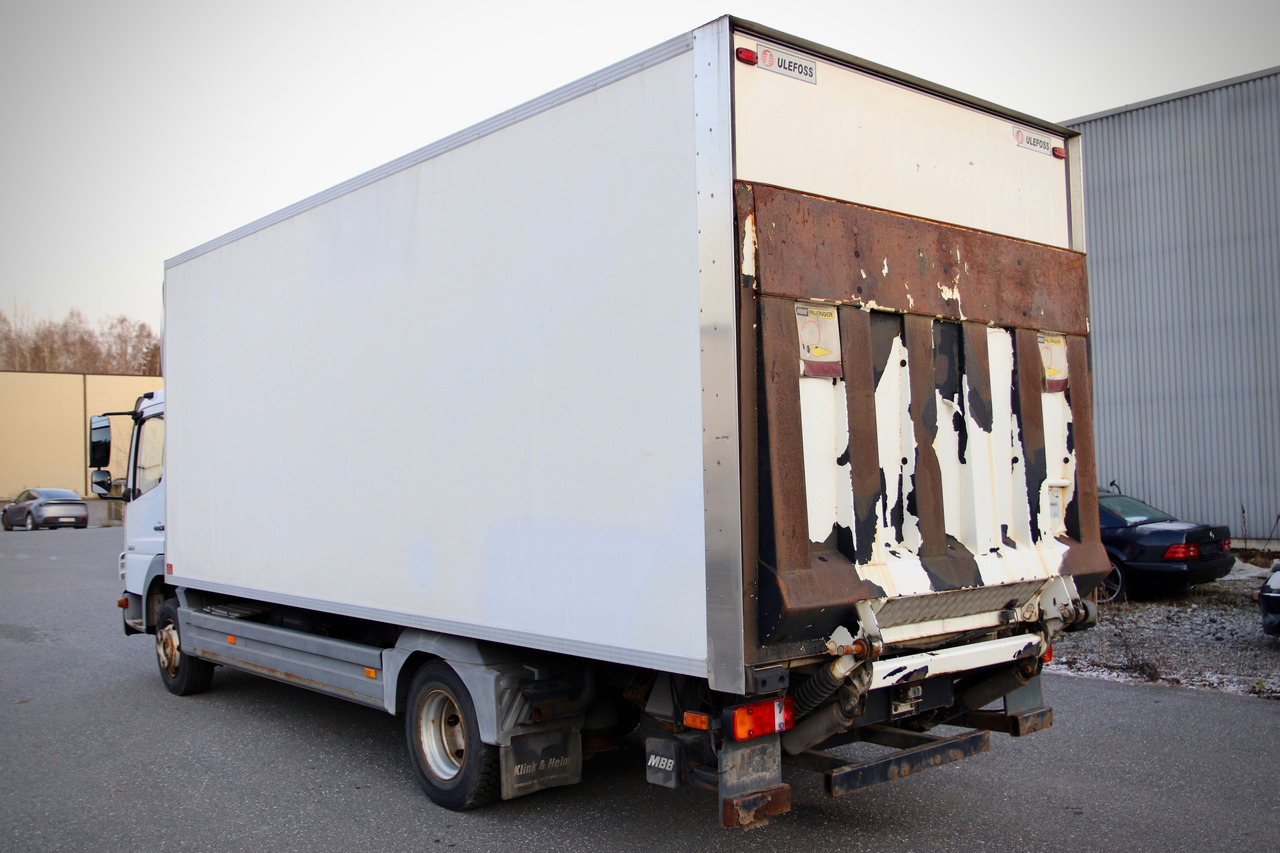 MERCEDES-BENZ Attego - Камион сандучар: слика 3 MERCEDES-BENZ Attego - Камион сандучар: слика 3