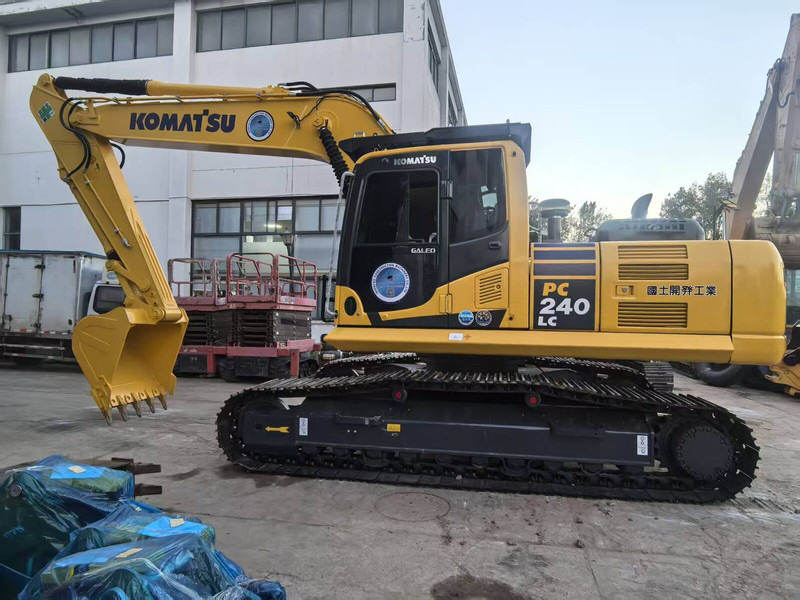 Komatsu PC240LC-8 - Багер гасеничар: слика 5 Komatsu PC240LC-8 - Багер гасеничар: слика 5