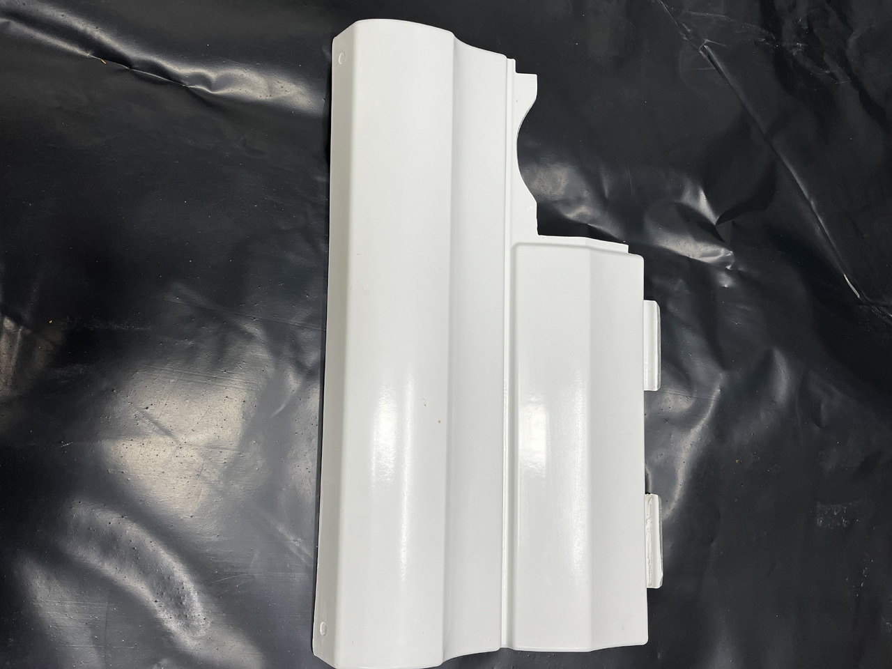 Komplet zaślepek zderzak tył MAN Lions Coach  Euro 6 MAN Lion’s Coach Euro 6, po 2018 - Браник за Патнички вагон автобус: слика 2 Komplet zaślepek zderzak tył MAN Lions Coach  Euro 6 MAN Lion’s Coach Euro 6, po 2018 - Браник за Патнички вагон автобус: слика 2