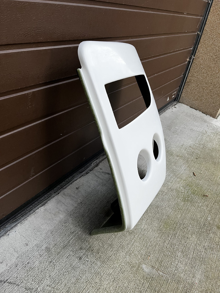 Narożnik, zderzak przedni lewy MB 350 Tourismo Mercedes-Benz 350 Tourismo - Каросерија и екстериер за Автобус: слика 3 Narożnik, zderzak przedni lewy MB 350 Tourismo Mercedes-Benz 350 Tourismo - Каросерија и екстериер за Автобус: слика 3