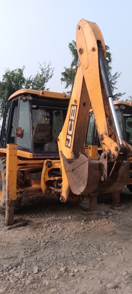 JCB 3DX backhoe loader - Ровокопач: слика 4 JCB 3DX backhoe loader - Ровокопач: слика 4