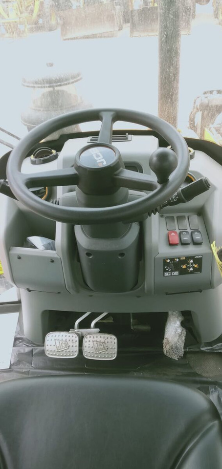 New JCB 3CX backhoe loader - Ровокопач: слика 4 New JCB 3CX backhoe loader - Ровокопач: слика 4