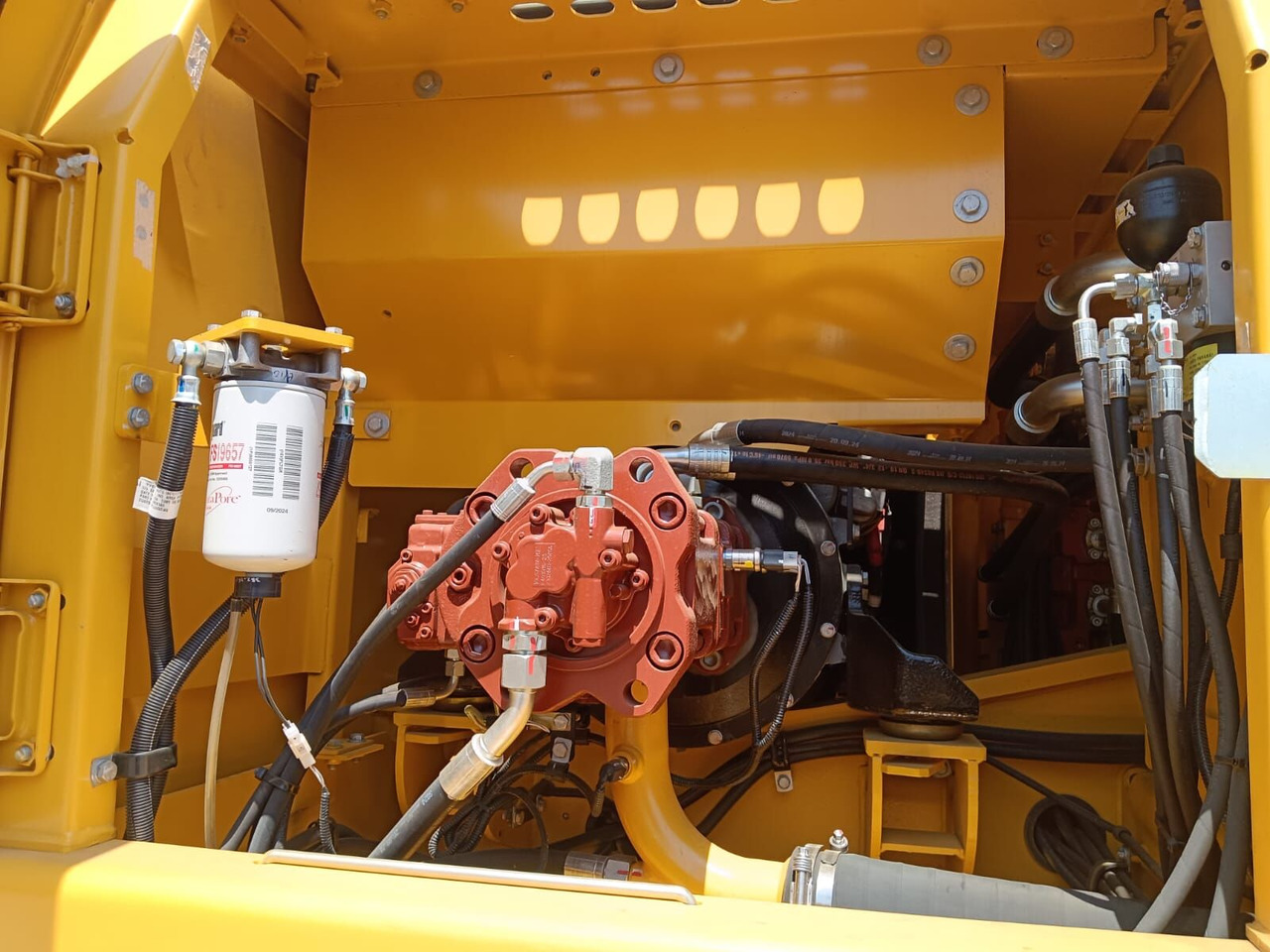 New LiuGong 925E tracked excavator - Багер гасеничар: слика 4 New LiuGong 925E tracked excavator - Багер гасеничар: слика 4