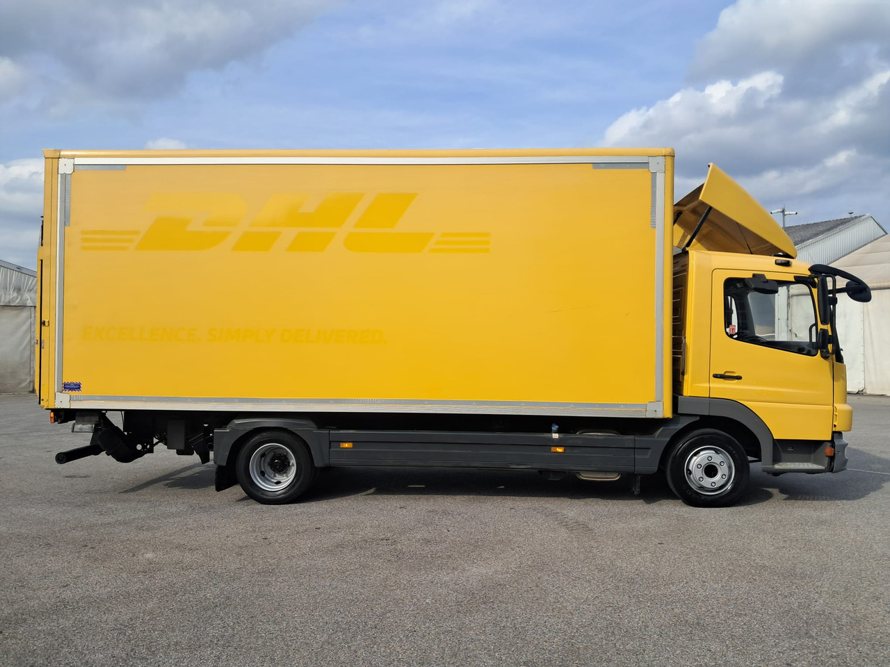 MERCEDES-BENZ ATEGO 8 16 Koffer mit LBW | Schalter | EZ 2013 - Камион сандучар: слика 3 MERCEDES-BENZ ATEGO 8 16 Koffer mit LBW | Schalter | EZ 2013 - Камион сандучар: слика 3