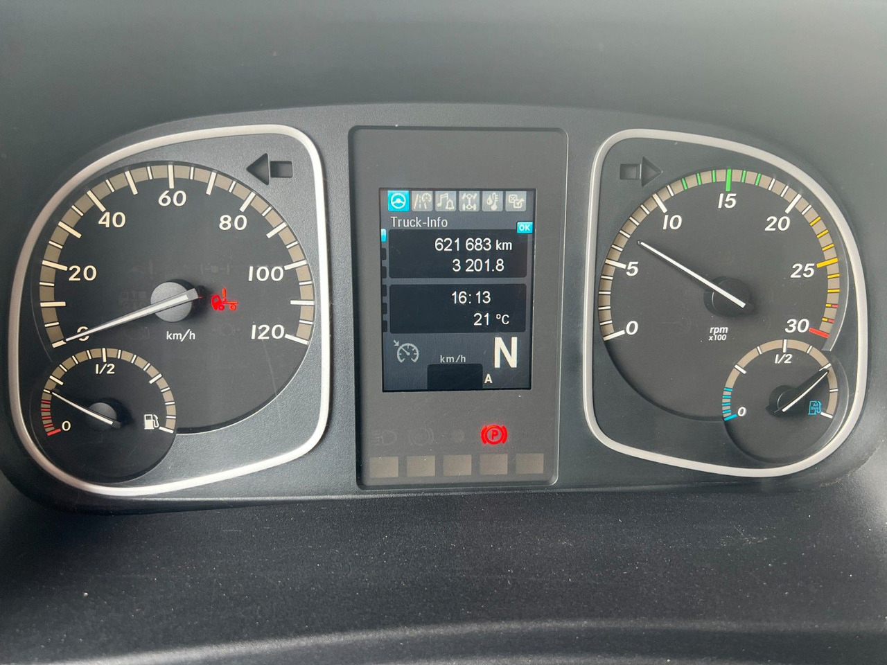 Лизинг на  Mercedes-Benz Atego 8.21 Kühlkoffer LBW | Klima | Tempo | Dif Mercedes-Benz Atego 8.21 Kühlkoffer LBW | Klima | Tempo | Dif: слика 10