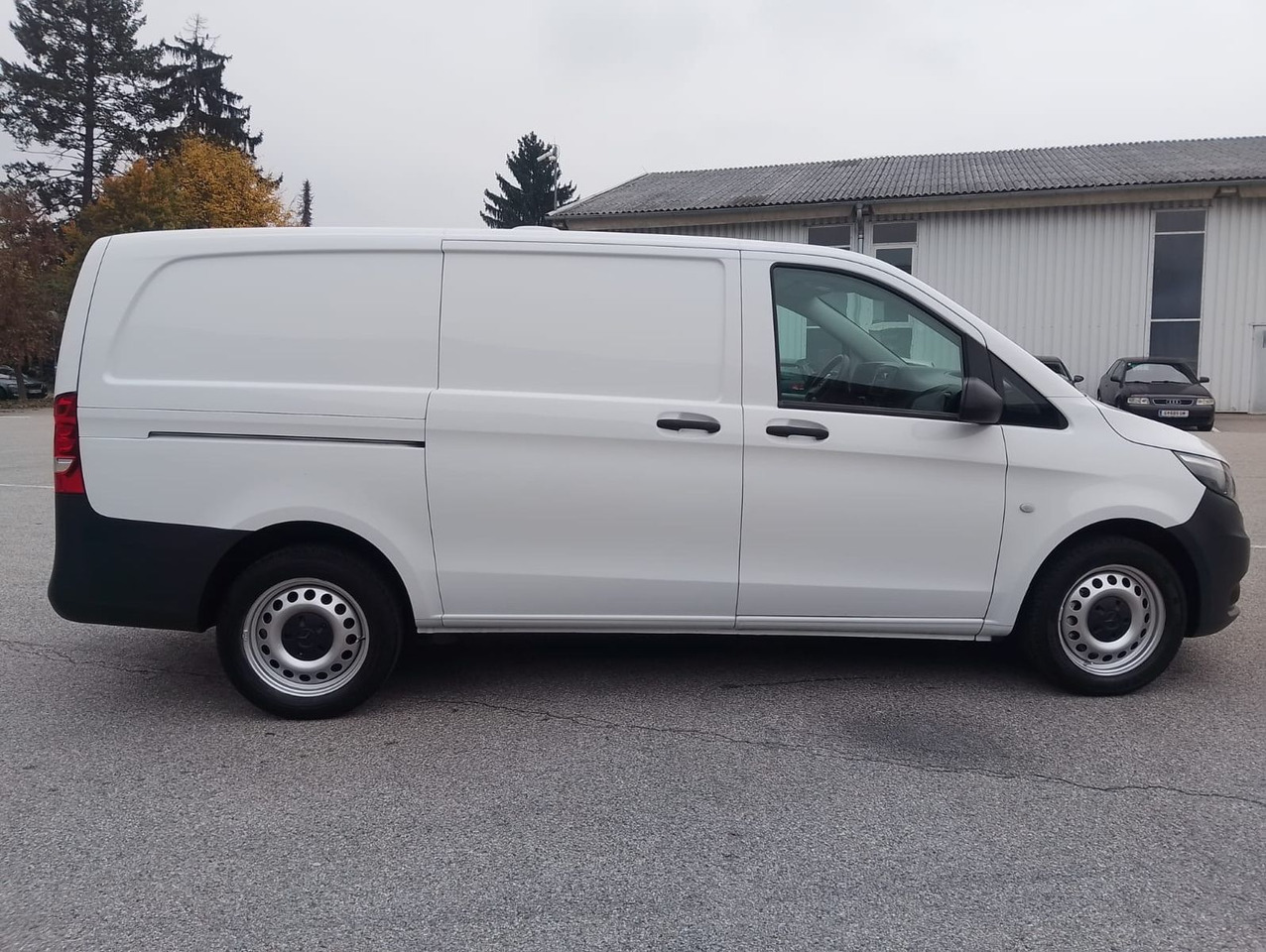 Товарно комбе Mercedes-Benz VITO 116 CDI: слика 6