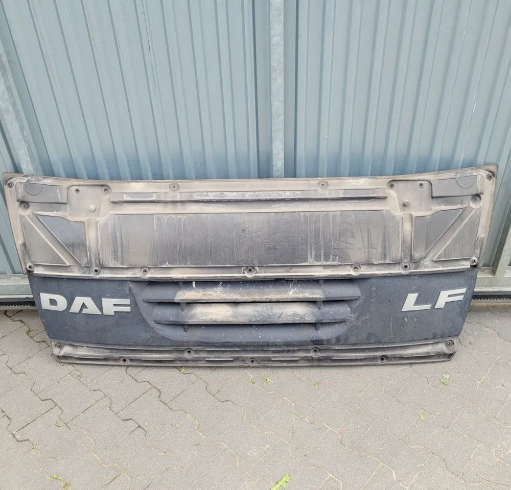 ATRAPA DAF LF E5 ORYGINAŁ - Решетка за Камион: слика 1 ATRAPA DAF LF E5 ORYGINAŁ - Решетка за Камион: слика 1