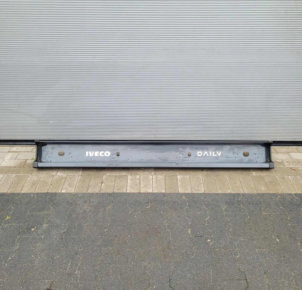 BELKA TYŁ ZDERZAK IVECO DAILY 5802852176 196CM - Браник за Комбе: слика 1 BELKA TYŁ ZDERZAK IVECO DAILY 5802852176 196CM - Браник за Комбе: слика 1