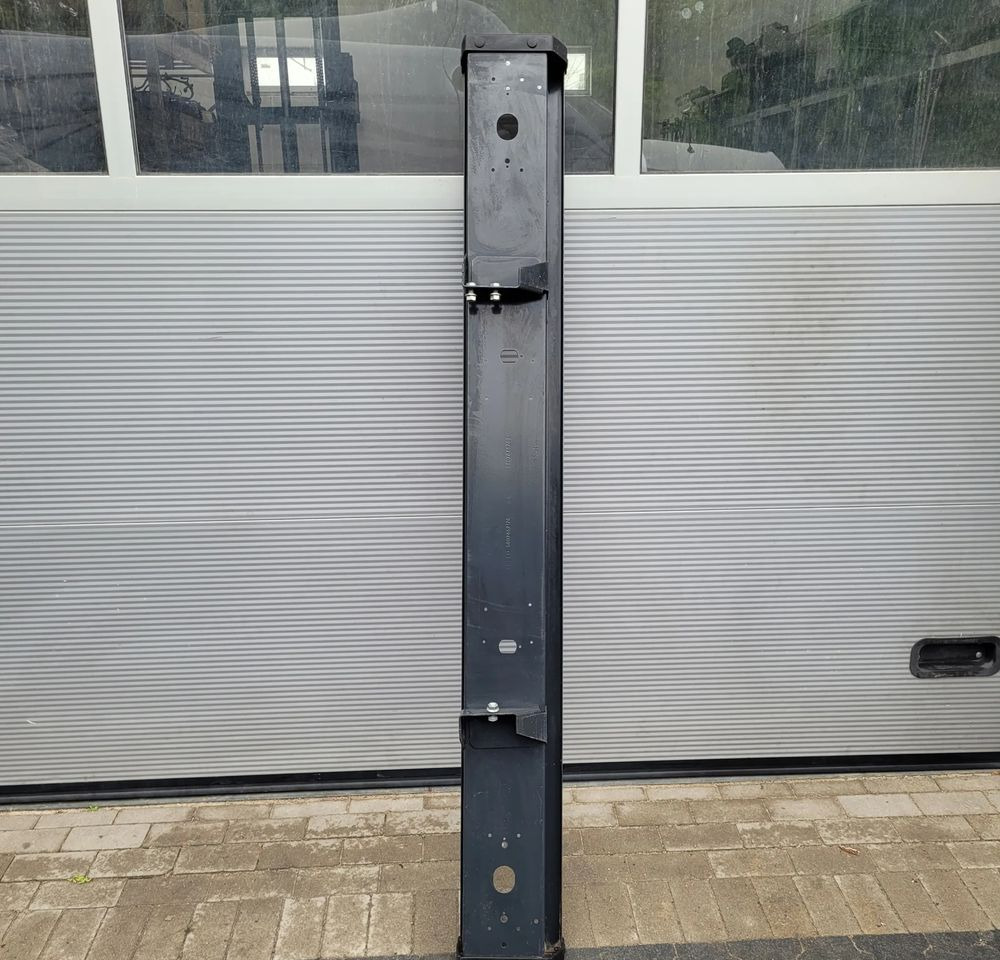 BELKA TYŁ ZDERZAK IVECO DAILY 5802852176 196CM - Браник за Комбе: слика 4 BELKA TYŁ ZDERZAK IVECO DAILY 5802852176 196CM - Браник за Комбе: слика 4