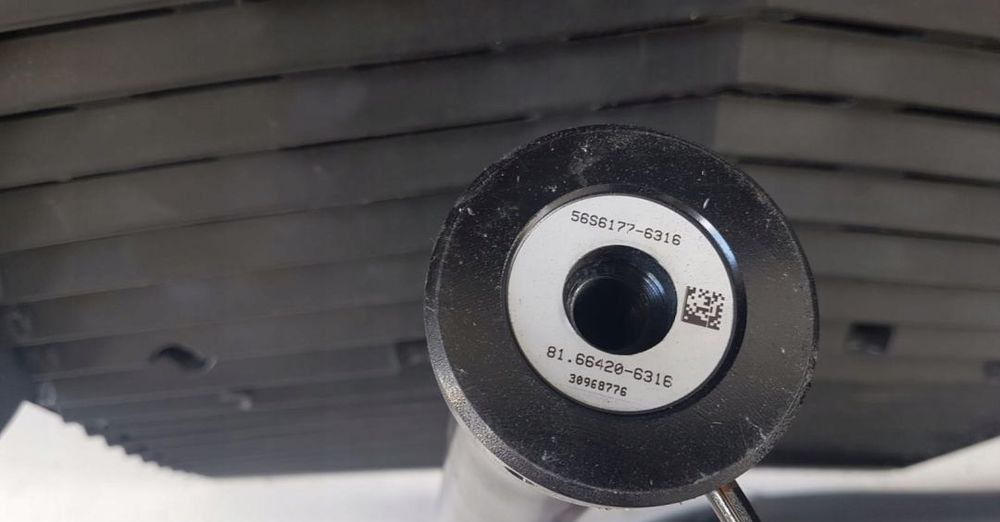 Błotniki błotnik MAN TGS TGA TGX ORYGINAŁ NOWY - Блатобран за Камион: слика 3 Błotniki błotnik MAN TGS TGA TGX ORYGINAŁ NOWY - Блатобран за Камион: слика 3