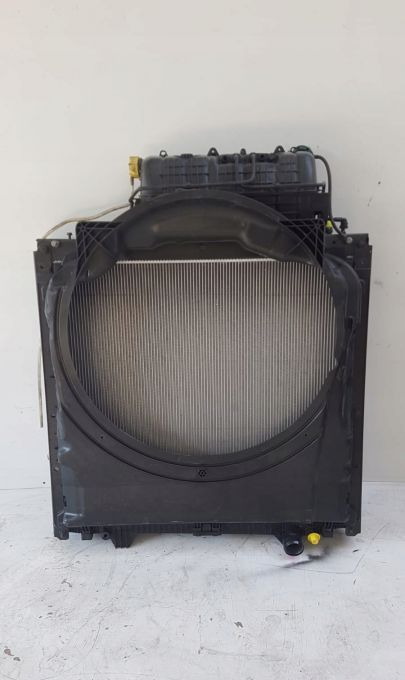 CHŁODNICE MAN TGS E6. MAHLE NOWY ORYGINAŁ 82CM. - Систем за ладење за Камион: слика 1 CHŁODNICE MAN TGS E6. MAHLE NOWY ORYGINAŁ 82CM. - Систем за ладење за Камион: слика 1