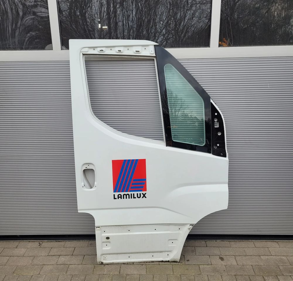DRZWI IVECO DAILY NM RH. LUB LH. CANA ZA SZT. CHWALIM116 - Каросерија и екстериер за Камион: слика 1 DRZWI IVECO DAILY NM RH. LUB LH. CANA ZA SZT. CHWALIM116 - Каросерија и екстериер за Камион: слика 1