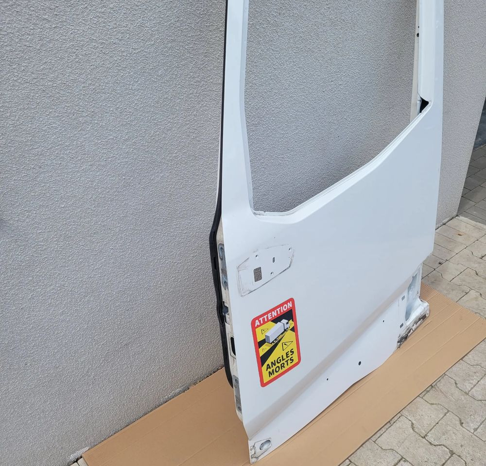 DRZWI LEWE RENAULT RANGE T GAMA ORYGINAŁ NIEMALOWANE CHWALIM116 - Врата и делови за Камион: слика 3 DRZWI LEWE RENAULT RANGE T GAMA ORYGINAŁ NIEMALOWANE CHWALIM116 - Врата и делови за Камион: слика 3