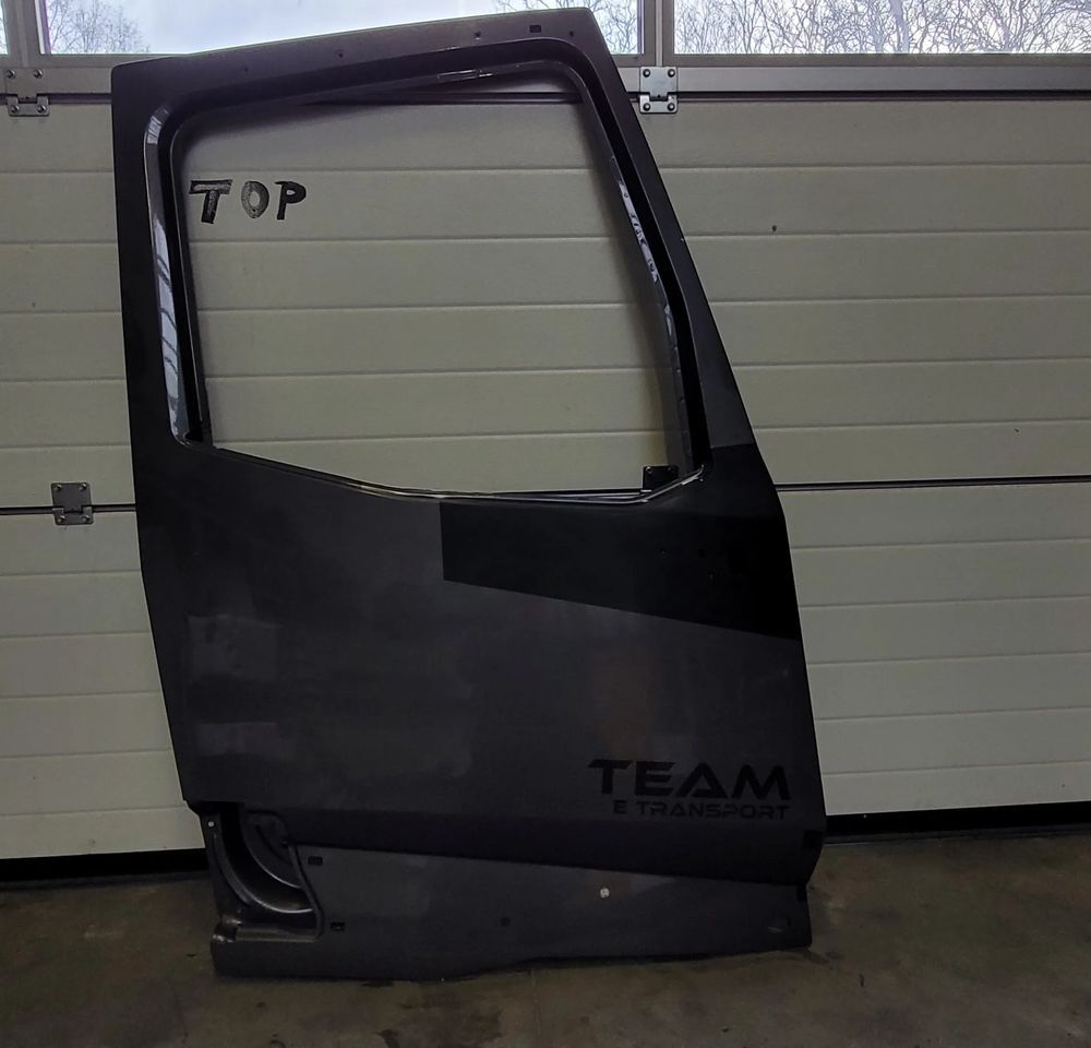 DRZWI RENAULT RANGE T GAMA ORYGINAŁ CHWALIM116 - Каросерија и екстериер за Камион: слика 1 DRZWI RENAULT RANGE T GAMA ORYGINAŁ CHWALIM116 - Каросерија и екстериер за Камион: слика 1