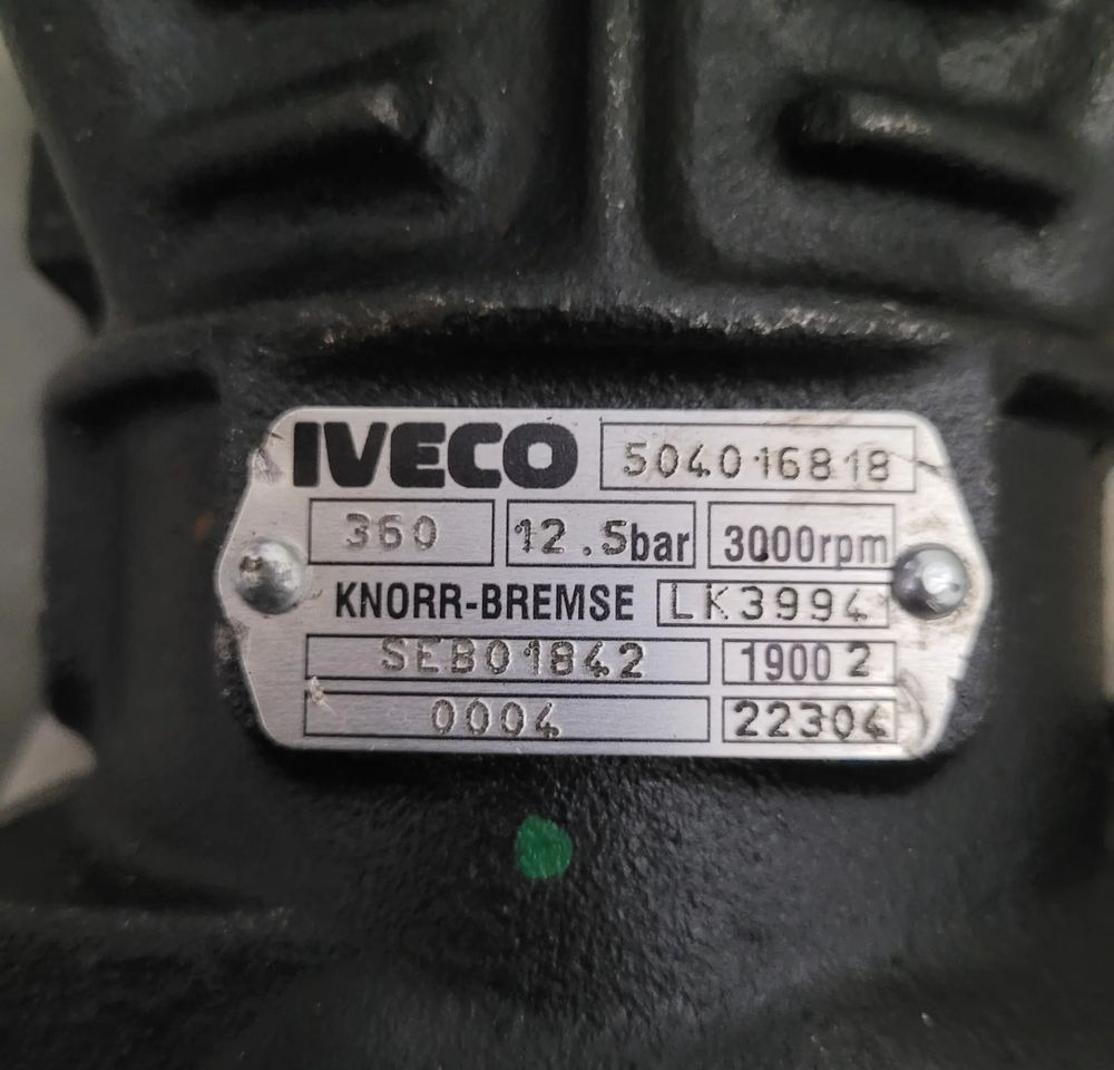 KOMPRESOR IVECO ORYGINAŁ OM 504016818 CHWALIM116 - Компресор на воздушна кочница за Камион: слика 2 KOMPRESOR IVECO ORYGINAŁ OM 504016818 CHWALIM116 - Компресор на воздушна кочница за Камион: слика 2
