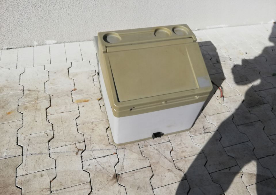 LODÓWKA MAN F2000 F90 - Каросерија и екстериер за Камион: слика 1 LODÓWKA MAN F2000 F90 - Каросерија и екстериер за Камион: слика 1