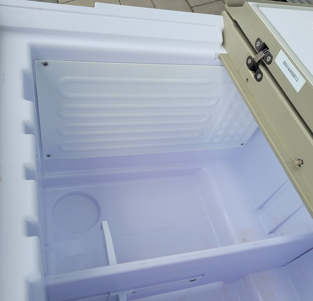 LODÓWKA VOLVO FH4 ORYGINAŁ NABITA NOWY PAROWNIK - Каросерија и екстериер за Камион: слика 3 LODÓWKA VOLVO FH4 ORYGINAŁ NABITA NOWY PAROWNIK - Каросерија и екстериер за Камион: слика 3