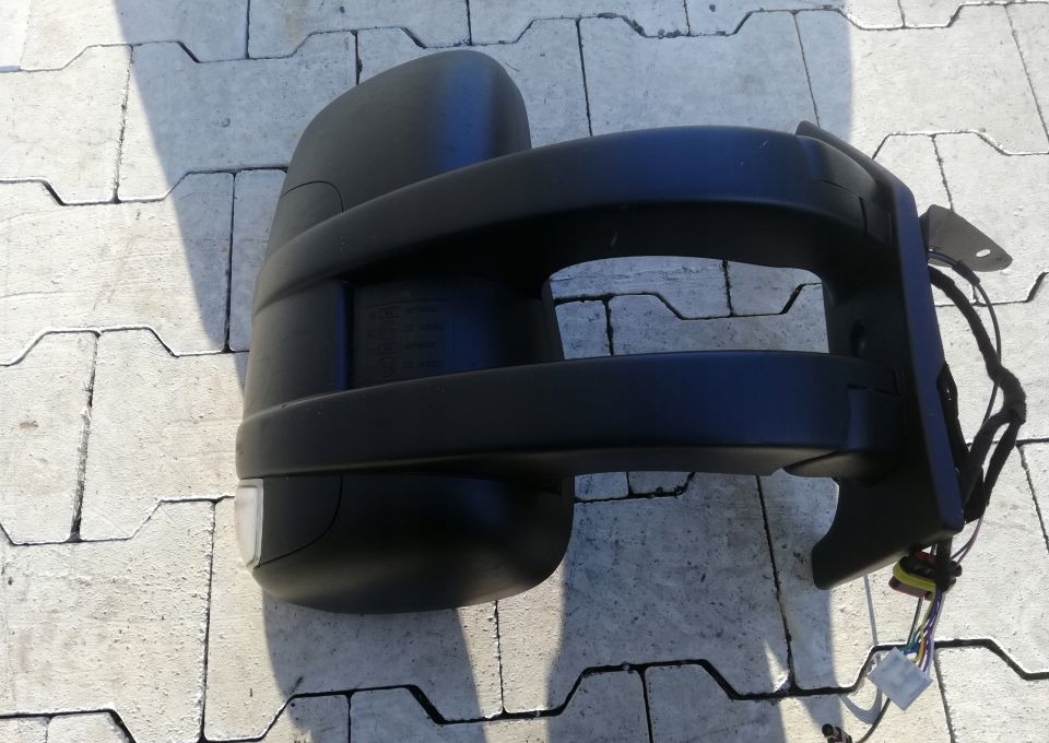 LUSTERKO IVECO DAILY ELEKTRYCZNE ORYGINAŁ - Ретровизор: слика 2 LUSTERKO IVECO DAILY ELEKTRYCZNE ORYGINAŁ - Ретровизор: слика 2