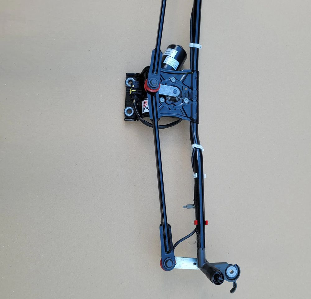 MECHANIZM WYCIERACZEK VOLVO FH4 FH5 78546711 CHWALIM116 - Бришач за Камион: слика 3 MECHANIZM WYCIERACZEK VOLVO FH4 FH5 78546711 CHWALIM116 - Бришач за Камион: слика 3