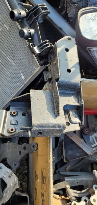 MOCOWANIE STOPNIA RENAULT RANGE T GAMA PRAWY - Праг за стапнување за Камион: слика 1 MOCOWANIE STOPNIA RENAULT RANGE T GAMA PRAWY - Праг за стапнување за Камион: слика 1