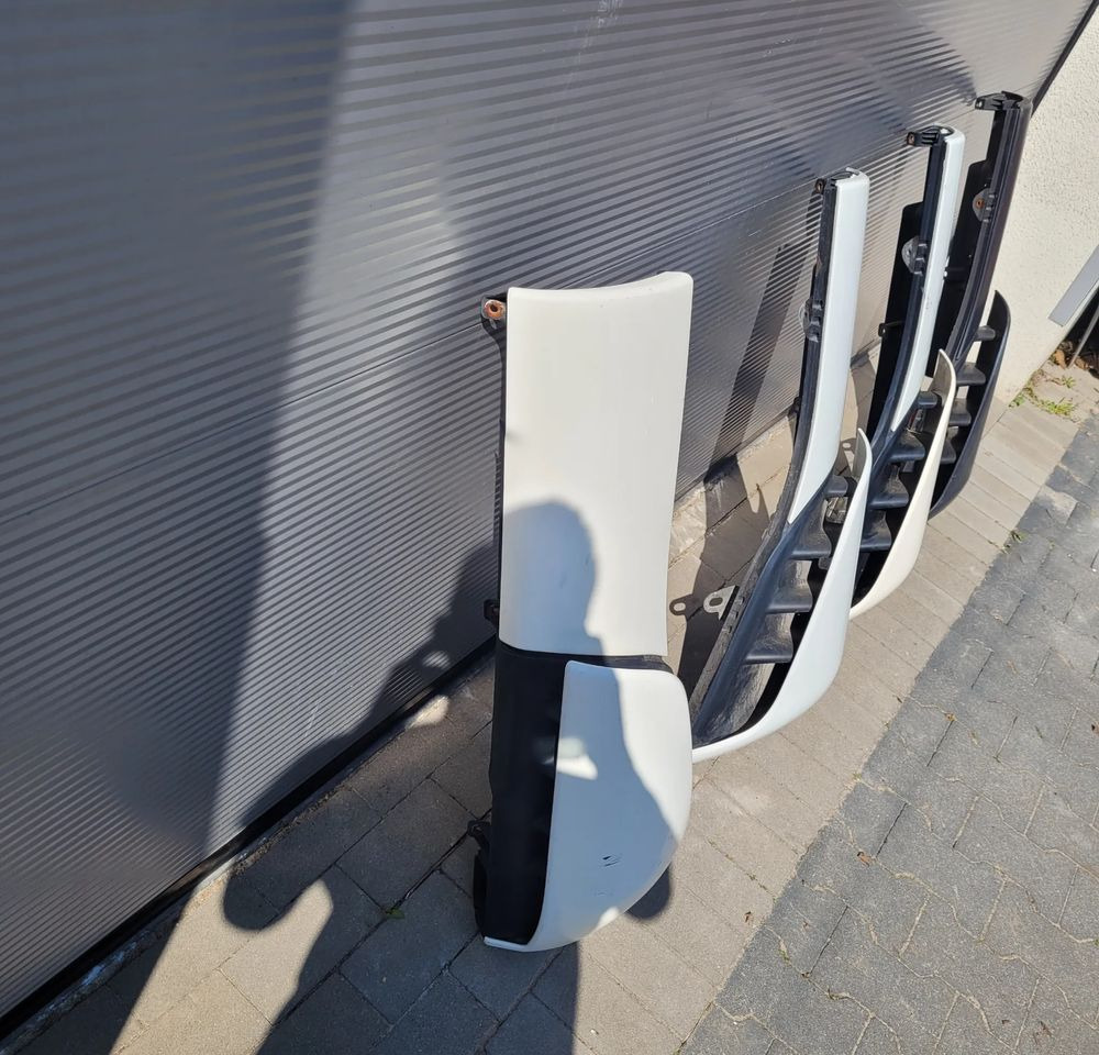 POLIK OWIEWKA IVECO STRALIS HI WAY CHWALIM116 - Каросерија и екстериер за Камион: слика 2 POLIK OWIEWKA IVECO STRALIS HI WAY CHWALIM116 - Каросерија и екстериер за Камион: слика 2