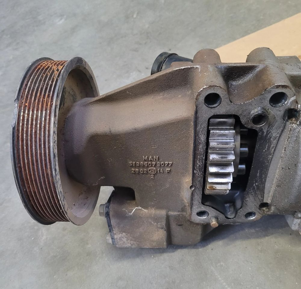 POMPA WTRYSKOWA MAN TGX TGS E6 51.11103-7845 CHWALIM116 - Пумпа за гориво за Камион: слика 3 POMPA WTRYSKOWA MAN TGX TGS E6 51.11103-7845 CHWALIM116 - Пумпа за гориво за Камион: слика 3