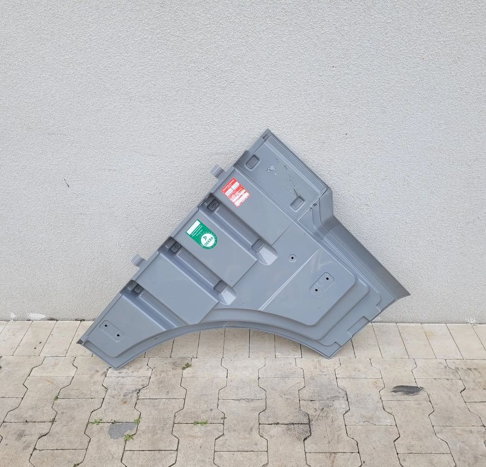 PRZEDŁUŻENIE DRZWI DAF XF 106 LH ORYGINAŁ - Врата и делови за Камион: слика 3 PRZEDŁUŻENIE DRZWI DAF XF 106 LH ORYGINAŁ - Врата и делови за Камион: слика 3