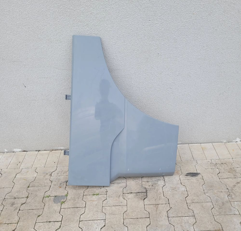 PRZEDŁUŻENIE DRZWI DAF XF 106 LH ORYGINAŁ - Врата и делови за Камион: слика 2 PRZEDŁUŻENIE DRZWI DAF XF 106 LH ORYGINAŁ - Врата и делови за Камион: слика 2