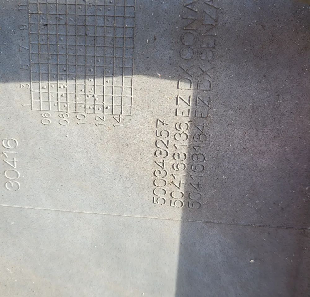 STOPNICA IVECO EUROCARGO ORYGINAL RH. - Праг за стапнување за Камион: слика 3 STOPNICA IVECO EUROCARGO ORYGINAL RH. - Праг за стапнување за Камион: слика 3