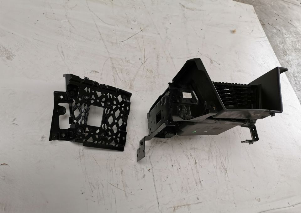 STOPNICA WŁAZ RENAULT RANGE T GAMA RH. ORYGINAŁ - Праг за стапнување за Камион: слика 2 STOPNICA WŁAZ RENAULT RANGE T GAMA RH. ORYGINAŁ - Праг за стапнување за Камион: слика 2