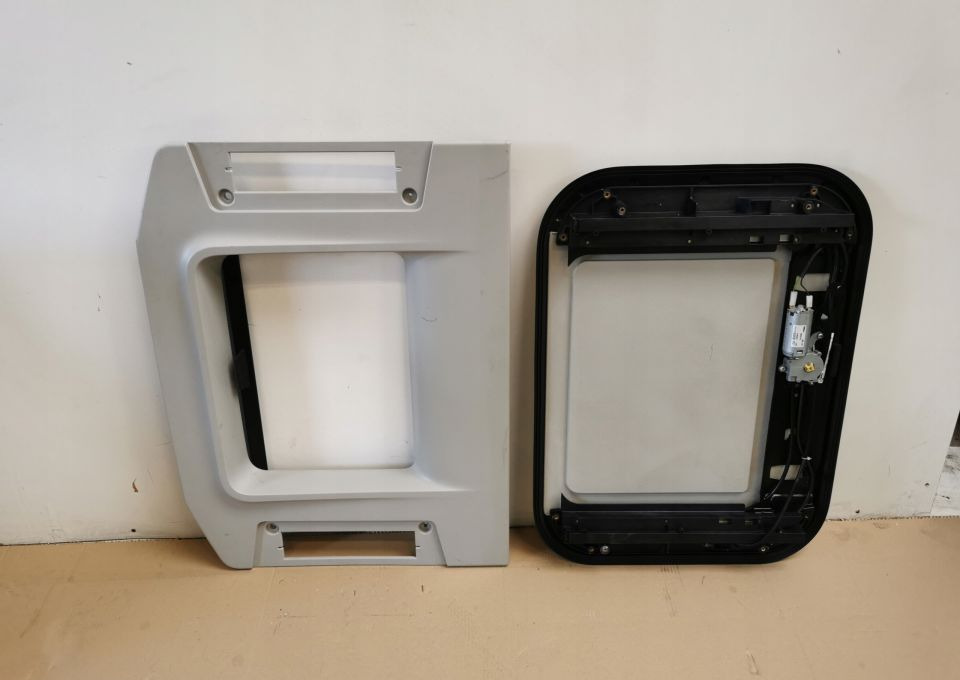 SZYBERDACH RENAULT RANGE T GAMA - Каросерија и екстериер за Камион: слика 1 SZYBERDACH RENAULT RANGE T GAMA - Каросерија и екстериер за Камион: слика 1