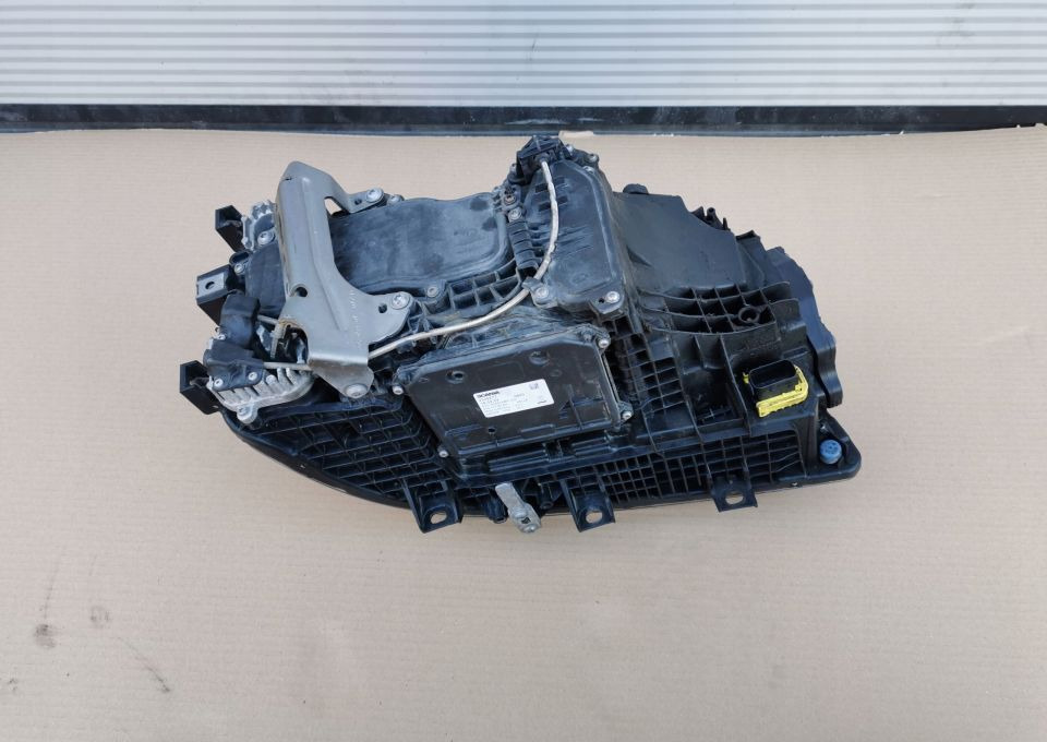 Scania OE 2655848 reflektor LEWA ORYGINAŁ - Предни светла за Камион: слика 3 Scania OE 2655848 reflektor LEWA ORYGINAŁ - Предни светла за Камион: слика 3