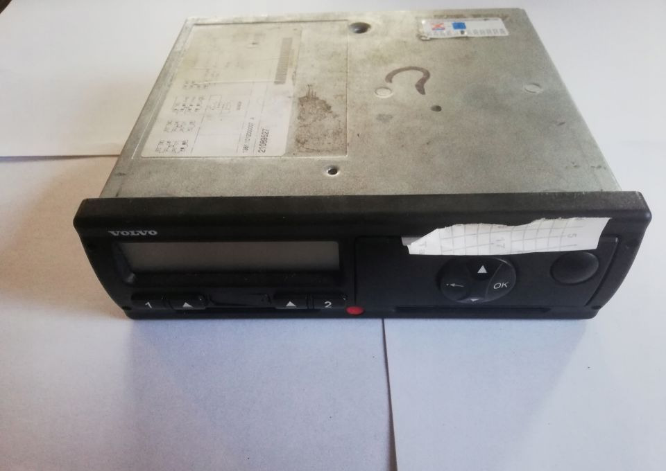 TACHOGRAF VOLVO FH 21089527 1.2a - Тахограф за Камион: слика 1 TACHOGRAF VOLVO FH 21089527 1.2a - Тахограф за Камион: слика 1