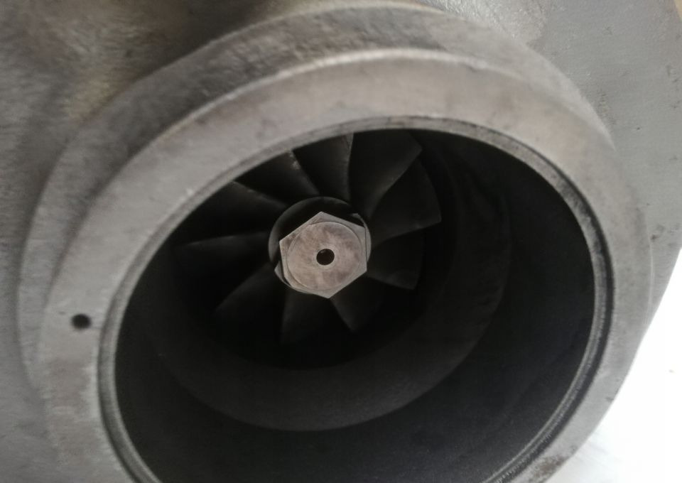 TURBINA IVECO STRALIS HI WAY 500060568 - Турбо за Камион: слика 2 TURBINA IVECO STRALIS HI WAY 500060568 - Турбо за Камион: слика 2