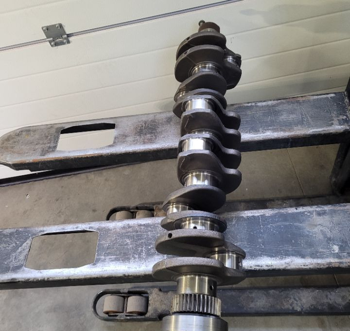 WAL KORBOWY IVECO EUROCARGO E6 504300401 - Коленесто вратило за Камион: слика 1 WAL KORBOWY IVECO EUROCARGO E6 504300401 - Коленесто вратило за Камион: слика 1