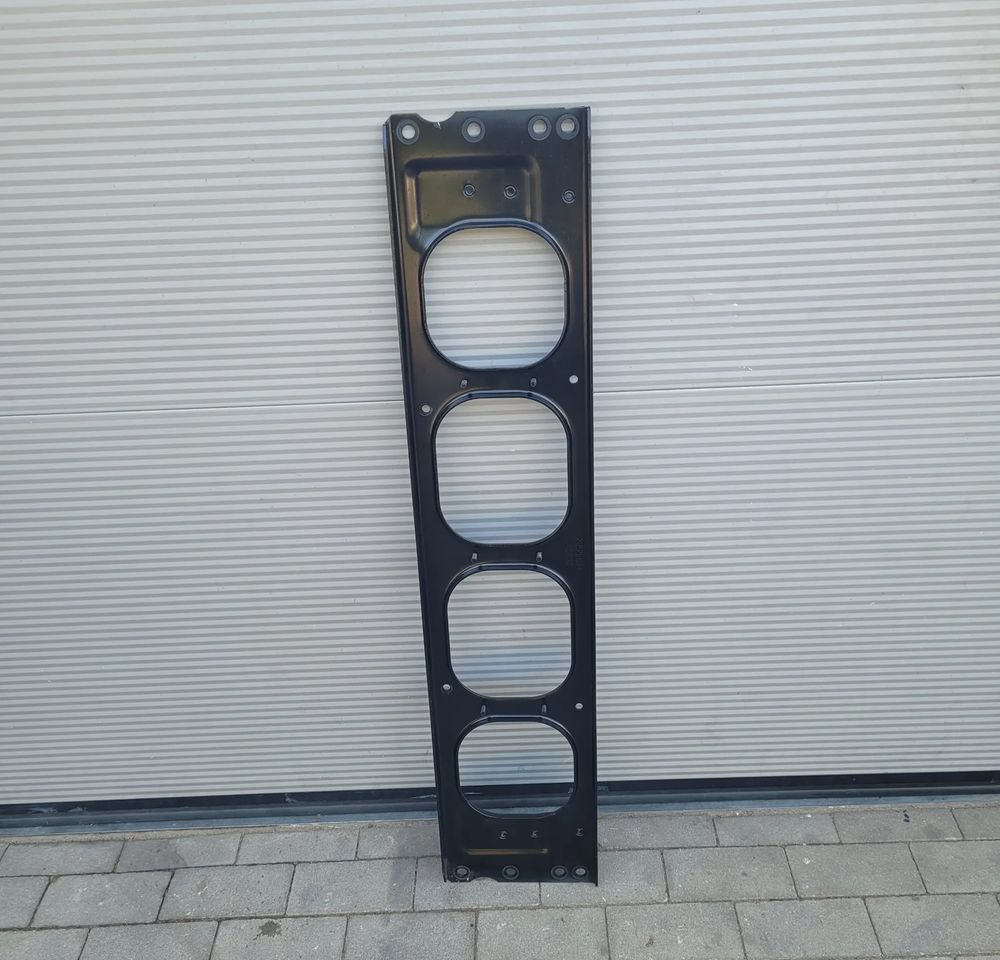 WAZMOCNIENIE POPRZECZNICA VOLVO FH4 FH5 NOWY ORYGINAŁ 21825534 - Каросерија и екстериер за Камион: слика 2 WAZMOCNIENIE POPRZECZNICA VOLVO FH4 FH5 NOWY ORYGINAŁ 21825534 - Каросерија и екстериер за Камион: слика 2