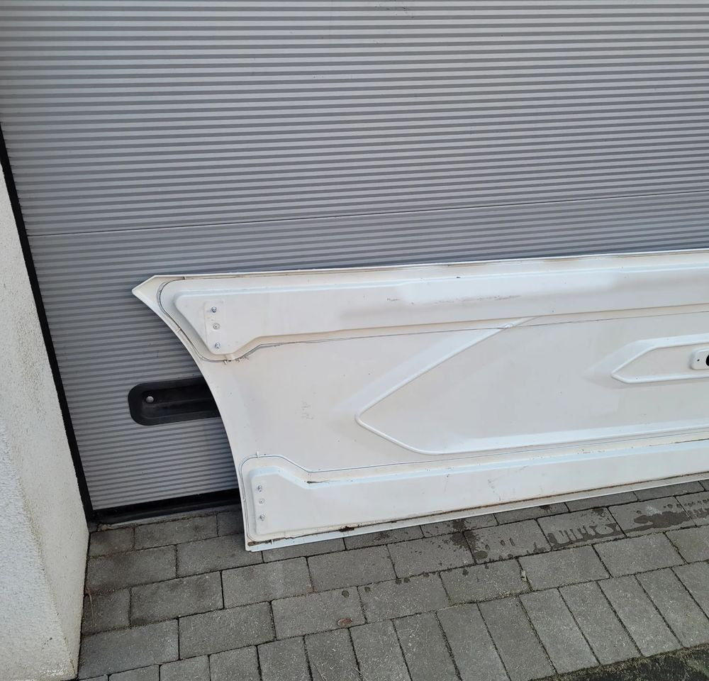 ZABUDOWA MIEDZYOSIOWA SPOJLER DAF XG XG+ 2292740 LH ORYGINAŁ CHWALIM116 - Аеродинамика/ Спојлер за Камион: слика 4 ZABUDOWA MIEDZYOSIOWA SPOJLER DAF XG XG+ 2292740 LH ORYGINAŁ CHWALIM116 - Аеродинамика/ Спојлер за Камион: слика 4