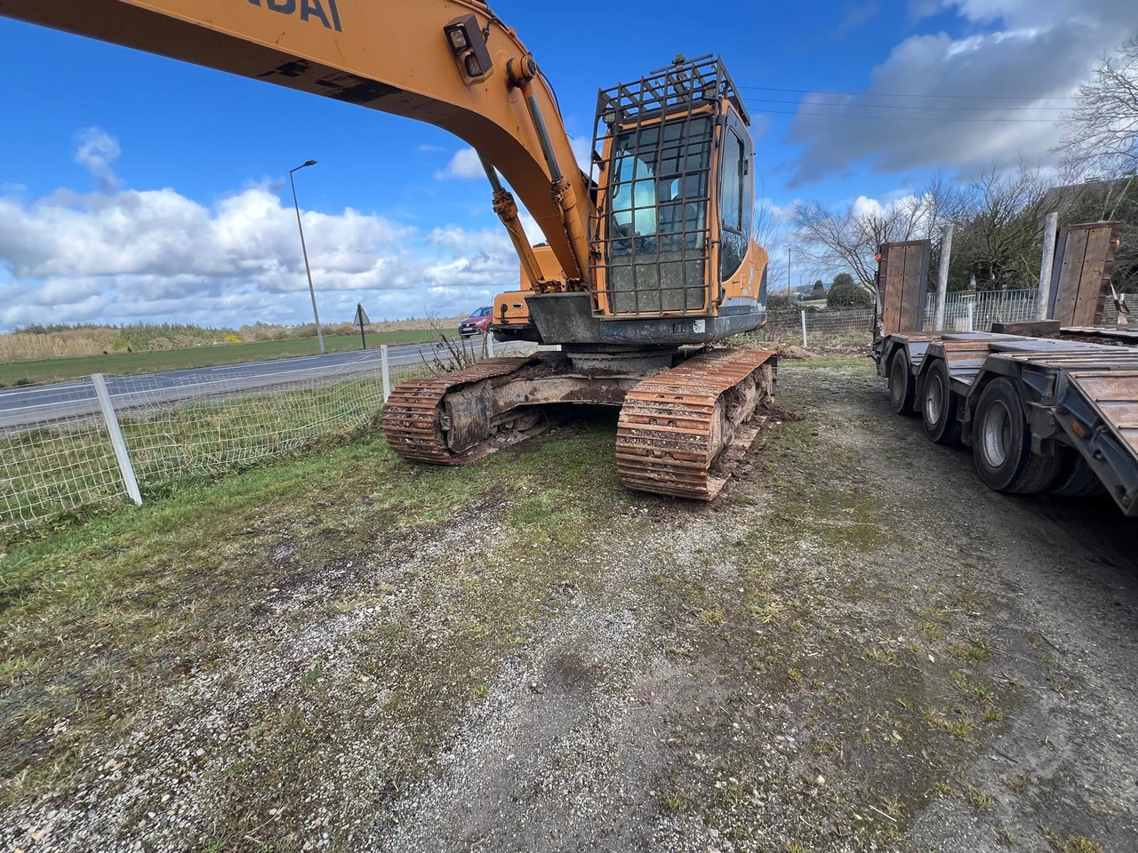 HYUNDAI ROBEX180L0-9 - Багер гасеничар: слика 3 HYUNDAI ROBEX180L0-9 - Багер гасеничар: слика 3