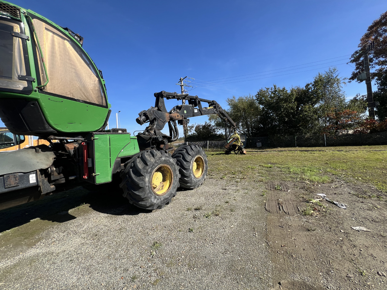 JOHN DEERE 1270E - Шумски жнеач: слика 2 JOHN DEERE 1270E - Шумски жнеач: слика 2