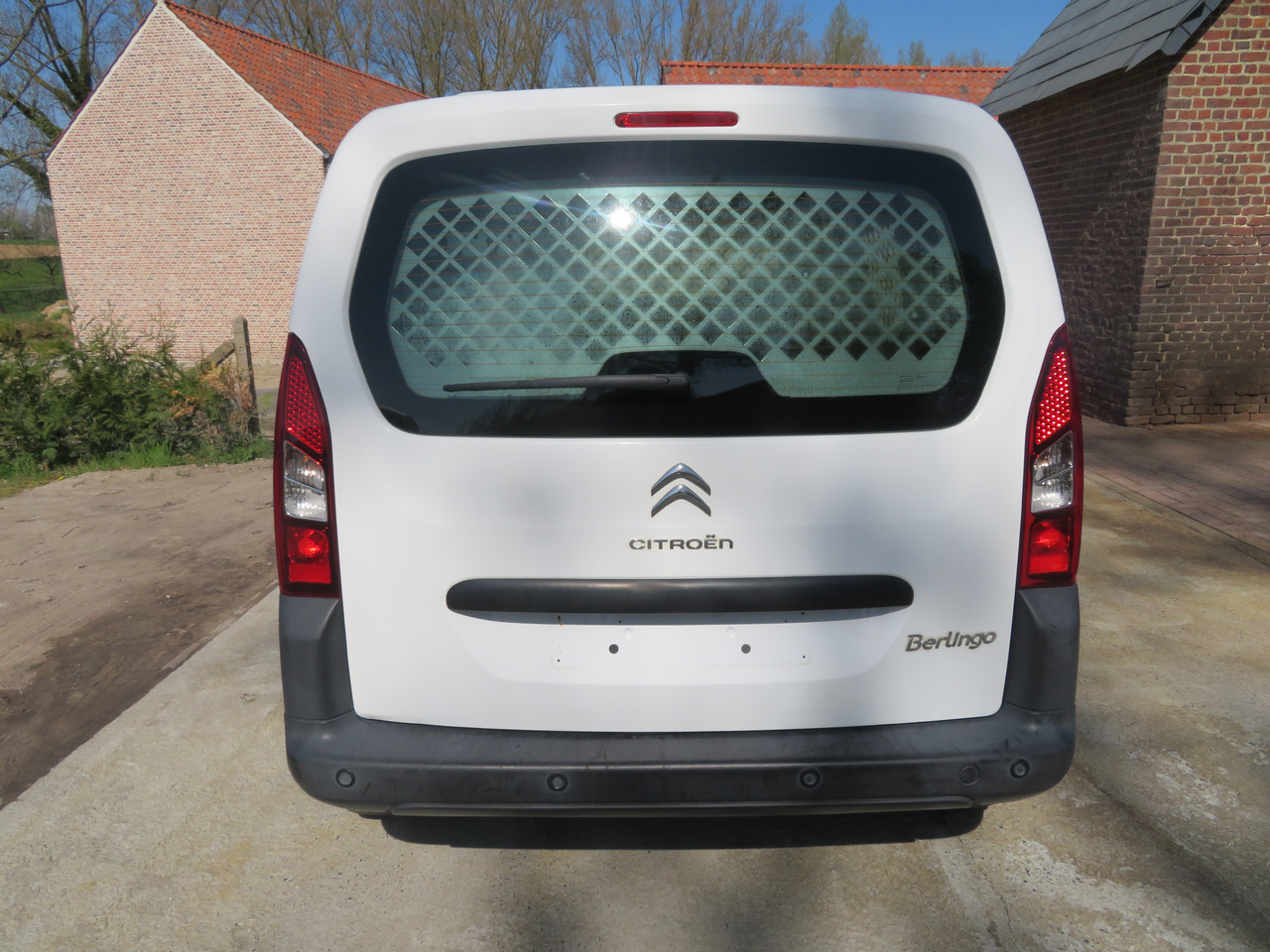 Товарно комбе CITROËN Berlingo 1.6 BlueHDi CLUB: слика 6 Товарно комбе CITROËN Berlingo 1.6 BlueHDi CLUB: слика 6