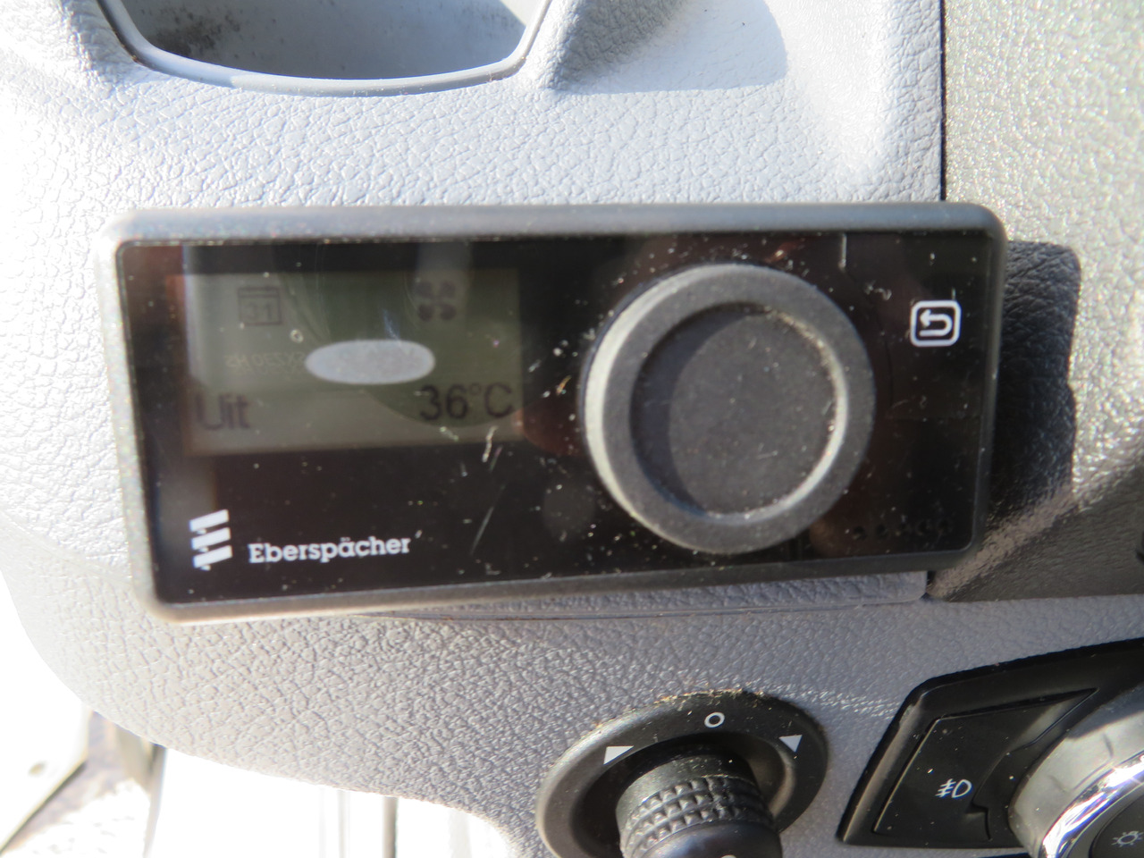 Товарно комбе Ford Transit 2.0TDCi L2H2: слика 18 Товарно комбе Ford Transit 2.0TDCi L2H2: слика 18